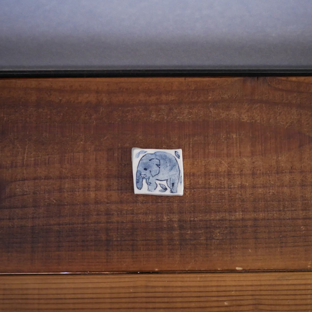 樋口真紀/お箸置き(ゾウ横向き)2