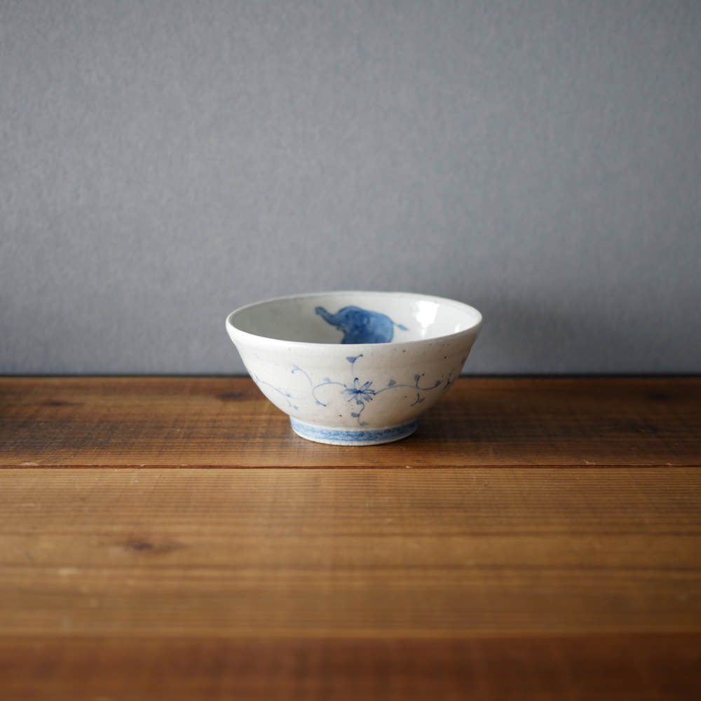 樋口真紀/飯碗(ゾウ)1