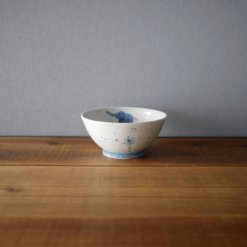 樋口真紀/飯碗(ゾウ)2