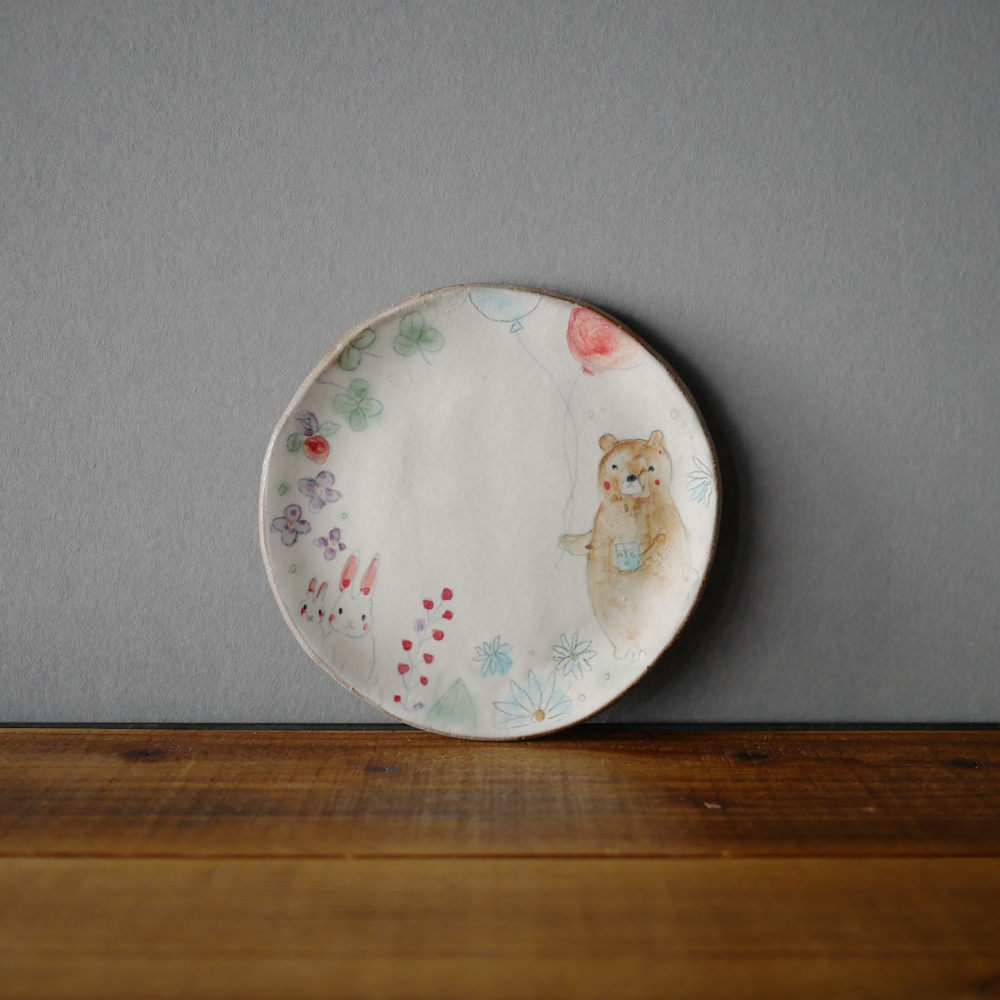 目片まゆみ/6寸皿(くまとうさぎ)2