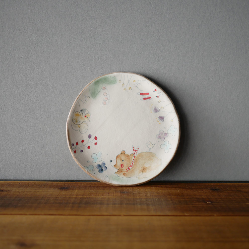 目片まゆみ/6寸皿(くまとうさぎとリス)4