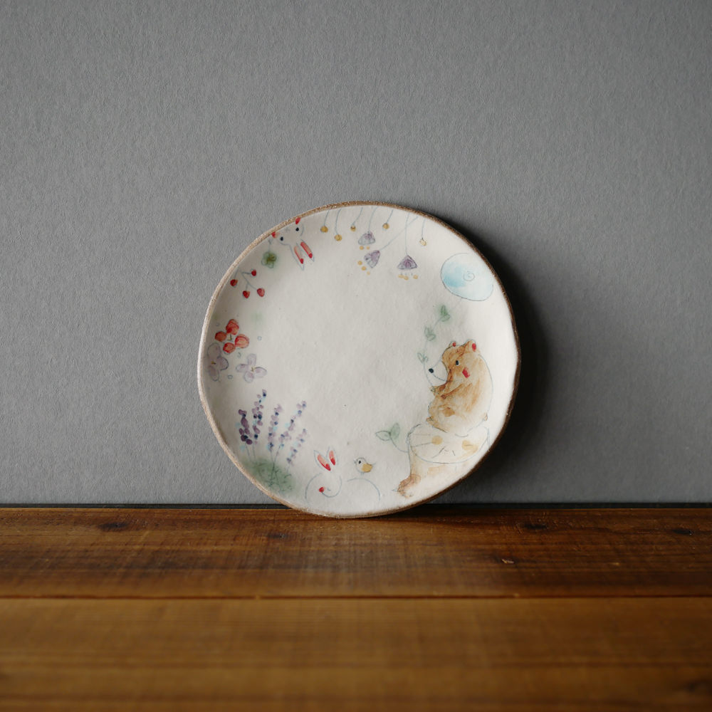目片まゆみ/6寸皿(くまとうさぎ)3