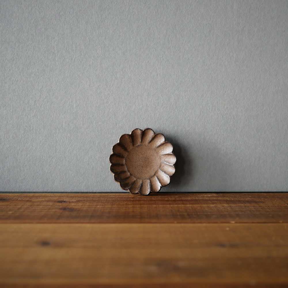 小澤基晴/輪花豆皿 ブロンズ