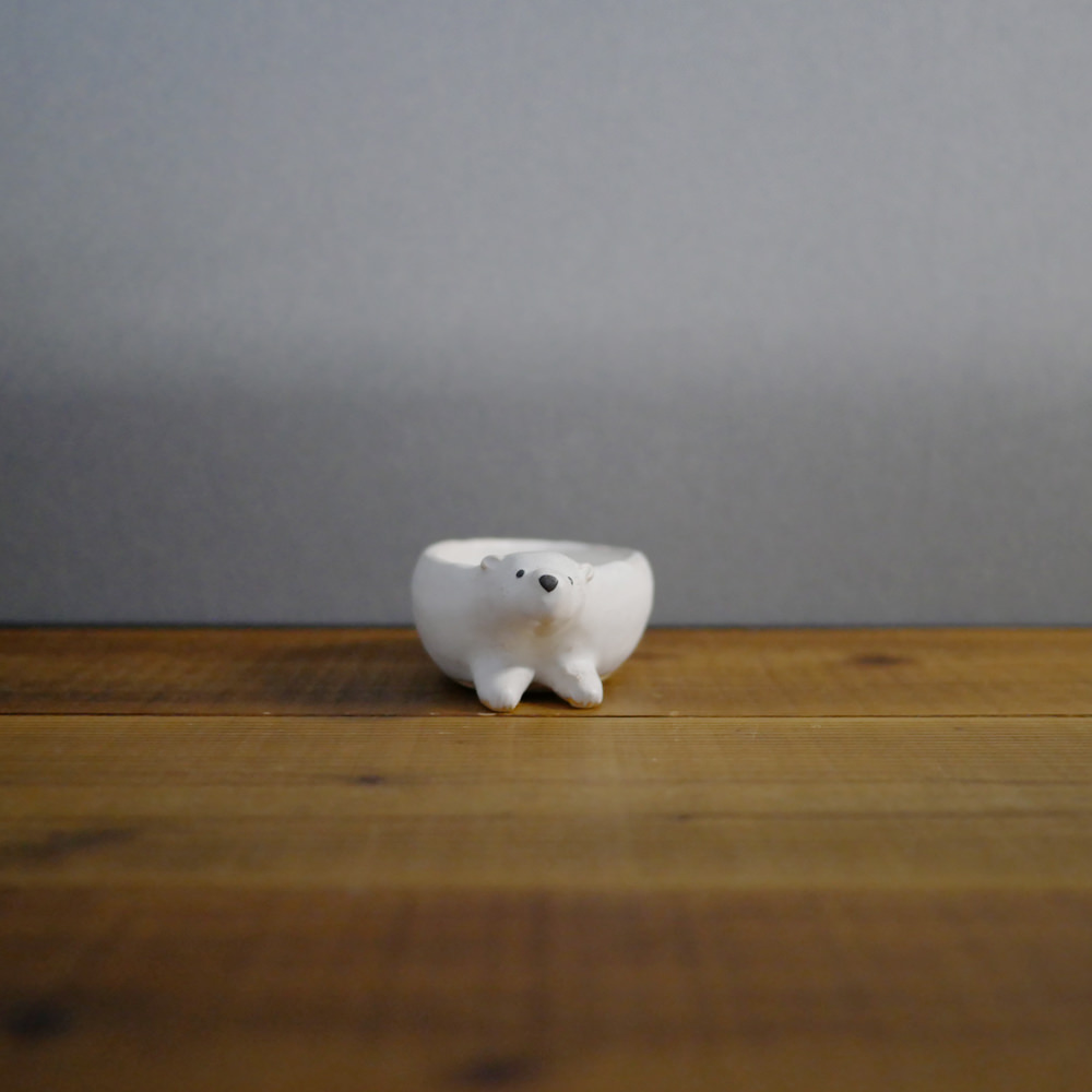 UMESHISO工房/シロクマ小物入れ1